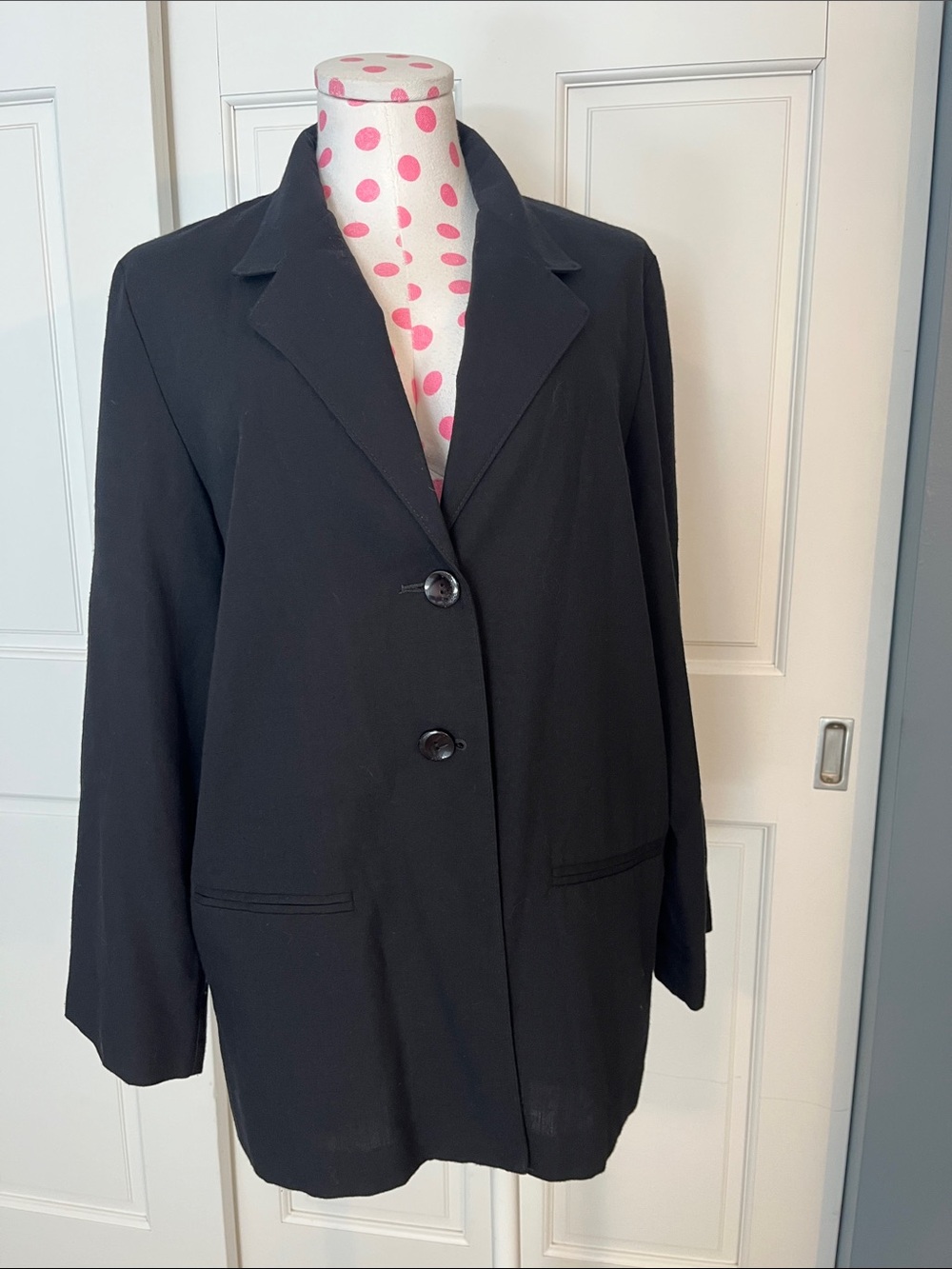 Sag Harbor Black Single-Breasted Women's Blazer